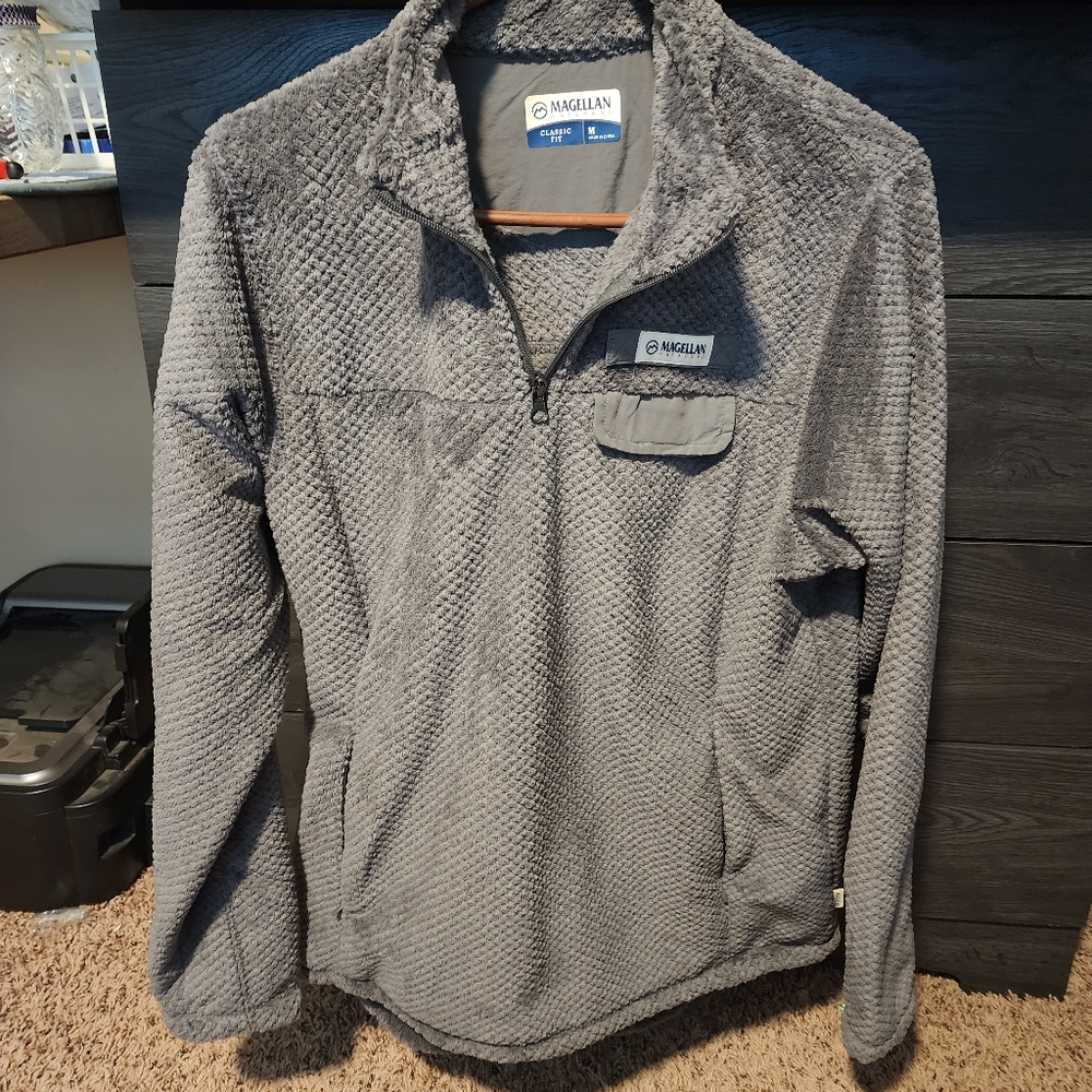 Magellan sz med pullover